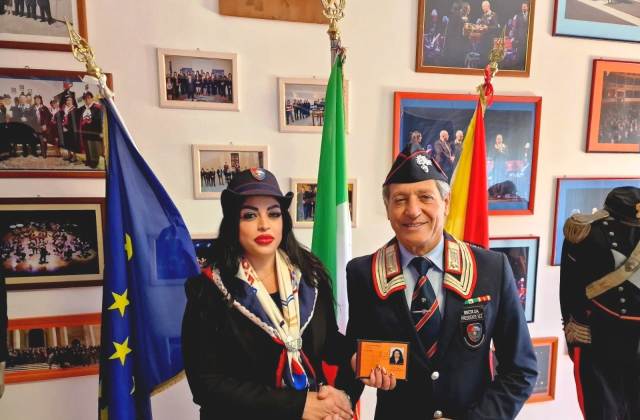 Tiziana Vitanza, raddusana d'origine e siracusana d'adozione, è nell’Associazione Nazionale Carabinieri di Siracusa